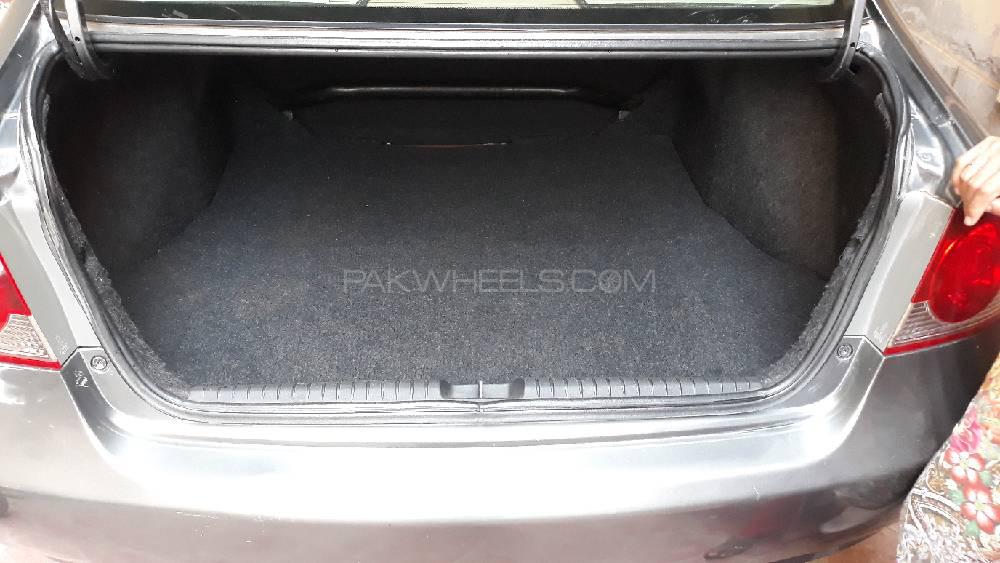 Honda Civic 2009 for Sale in Multan Honda Civic 2009 for Sale in Multan Image-7