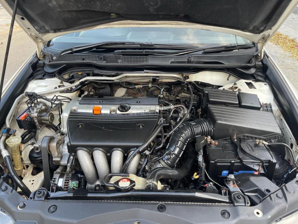 ہونڈا اکارڈ 2005 for Sale in کراچی ہونڈا اکارڈ 2005 for Sale in کراچی Image-9