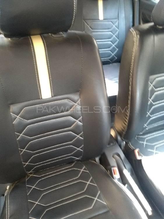 Suzuki Swift 2013 for Sale in Karachi Suzuki Swift 2013 for Sale in Karachi Image-3