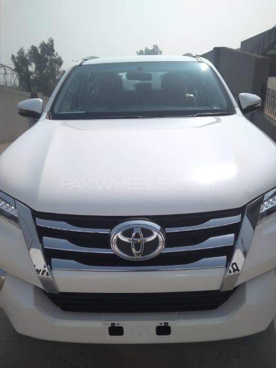 ٹویوٹا فورچیونر 2021 for Sale in فیصل آباد ٹویوٹا فورچیونر 2021 for Sale in فیصل آباد Image-9