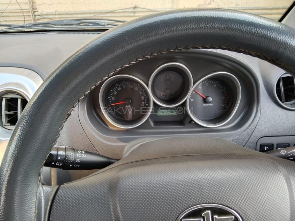 FAW V2 2018 for Sale in Lahore FAW V2 2018 for Sale in Lahore Image-5