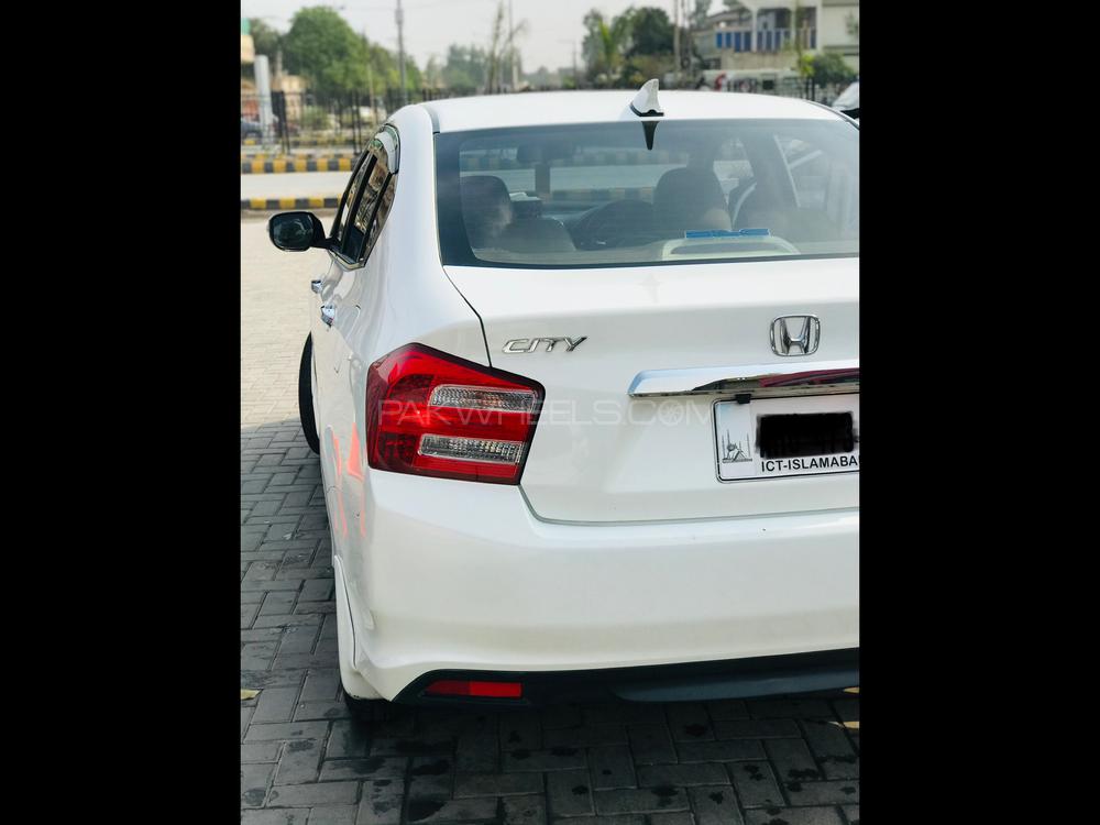 Honda City 2018 for Sale in Peshawar Honda City 2018 for Sale in Peshawar Image-4