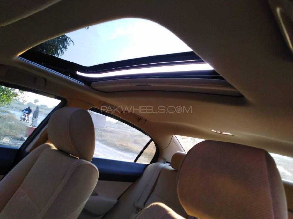 Honda Civic 2011 for Sale in Multan Honda Civic 2011 for Sale in Multan Image-14