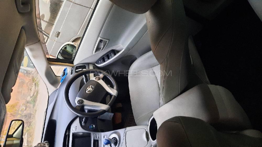 Toyota Prius 2012 for Sale in Rawalpindi Image-1