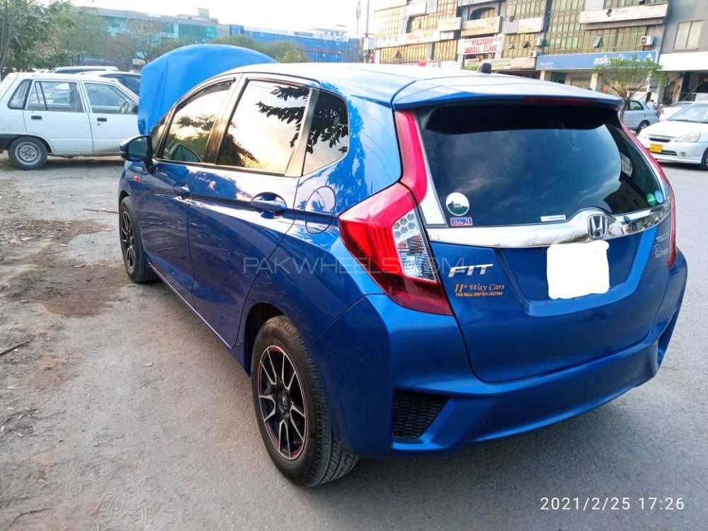 Honda Fit 2015 for Sale in Islamabad Honda Fit 2015 for Sale in Islamabad Image-6