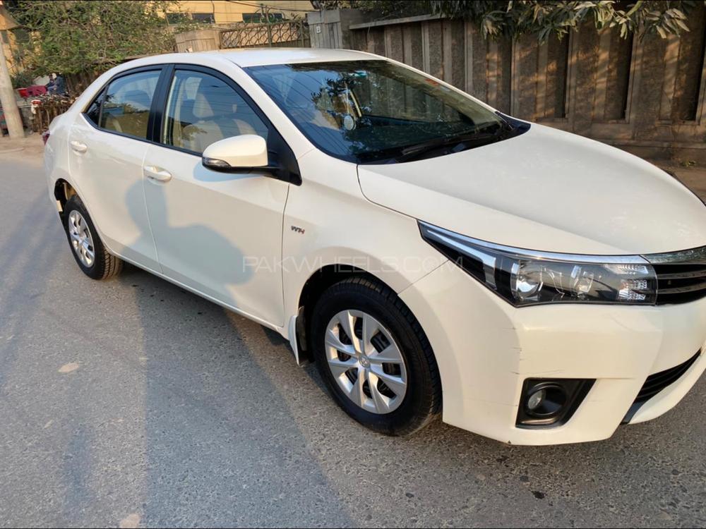 Toyota Corolla 2014 for Sale in Faisalabad Image-1