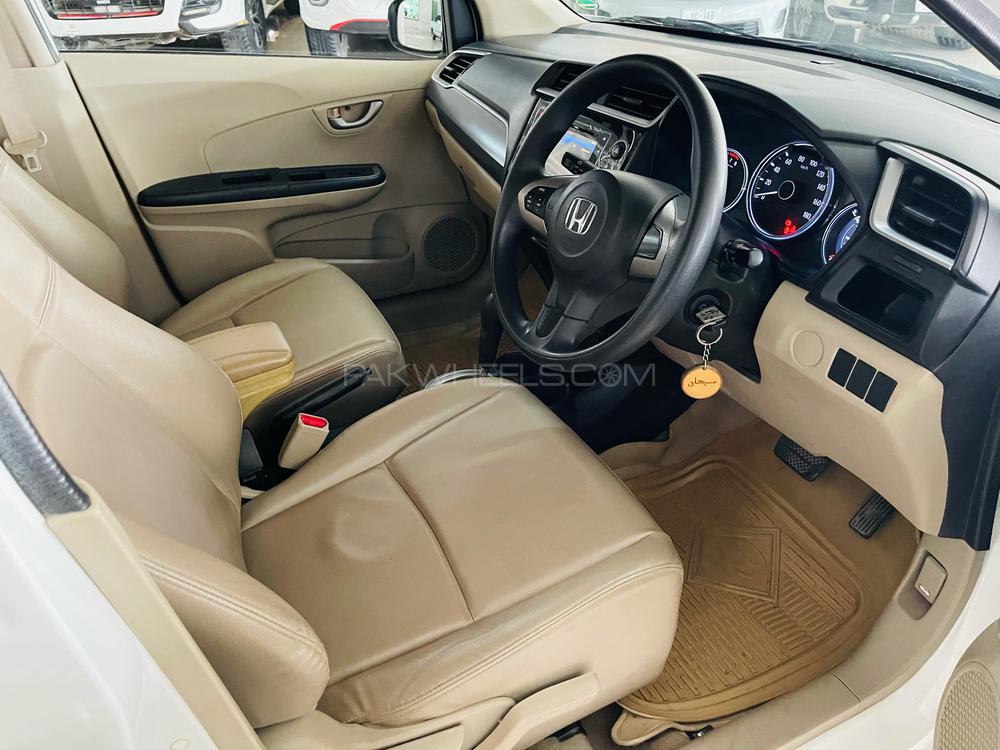 ہونڈا بی آر-وی 2018 for Sale in پشاور ہونڈا بی آر-وی 2018 for Sale in پشاور Image-6