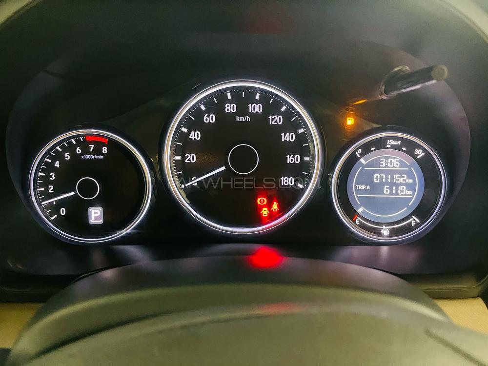 ہونڈا بی آر-وی 2018 for Sale in پشاور ہونڈا بی آر-وی 2018 for Sale in پشاور Image-7