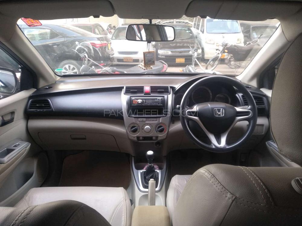 Honda City 2013 for Sale in Karachi Honda City 2013 for Sale in Karachi Image-14