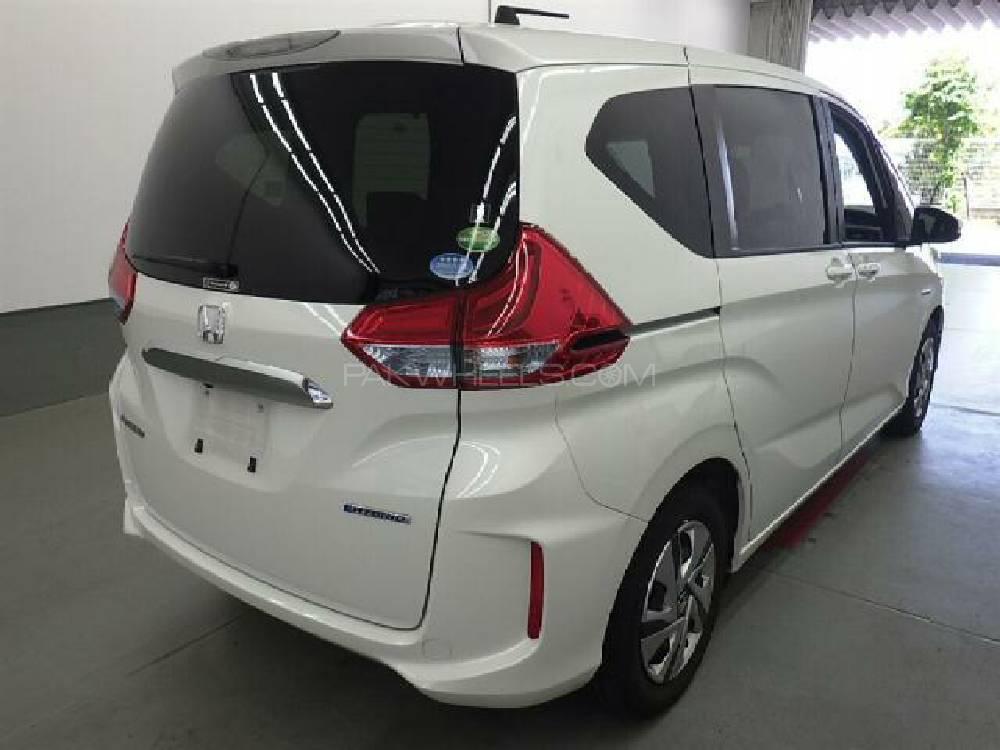 Honda Freed 2016 for Sale in Lahore Honda Freed 2016 for Sale in Lahore Image-2