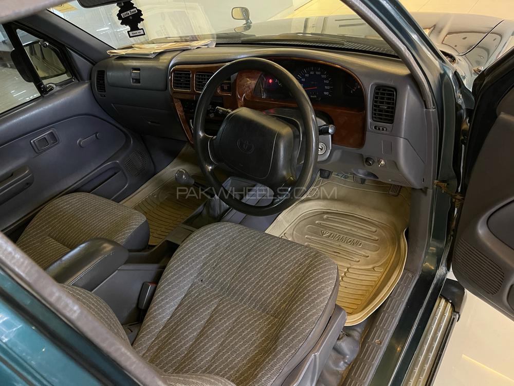 Toyota Hilux 1998 for Sale in Peshawar Toyota Hilux 1998 for Sale in Peshawar Image-9