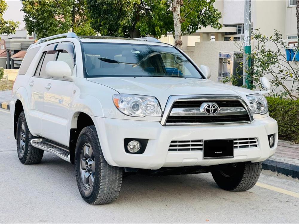 Toyota Surf 2007 for Sale in Islamabad Image-1