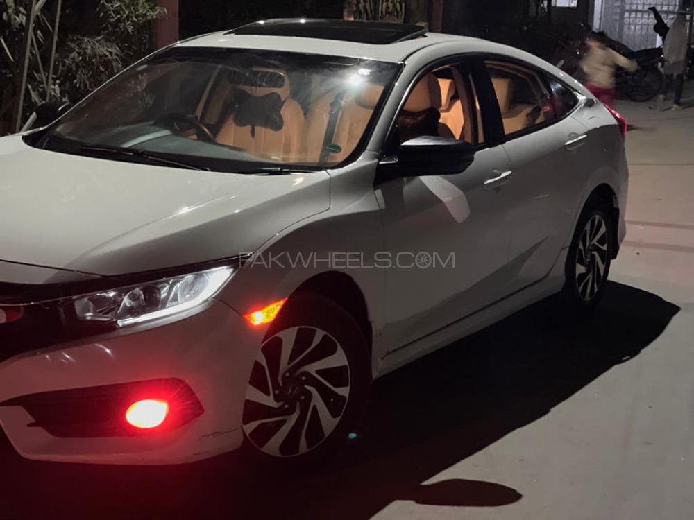 Honda Civic 2017 for Sale in Faisalabad Image-1
