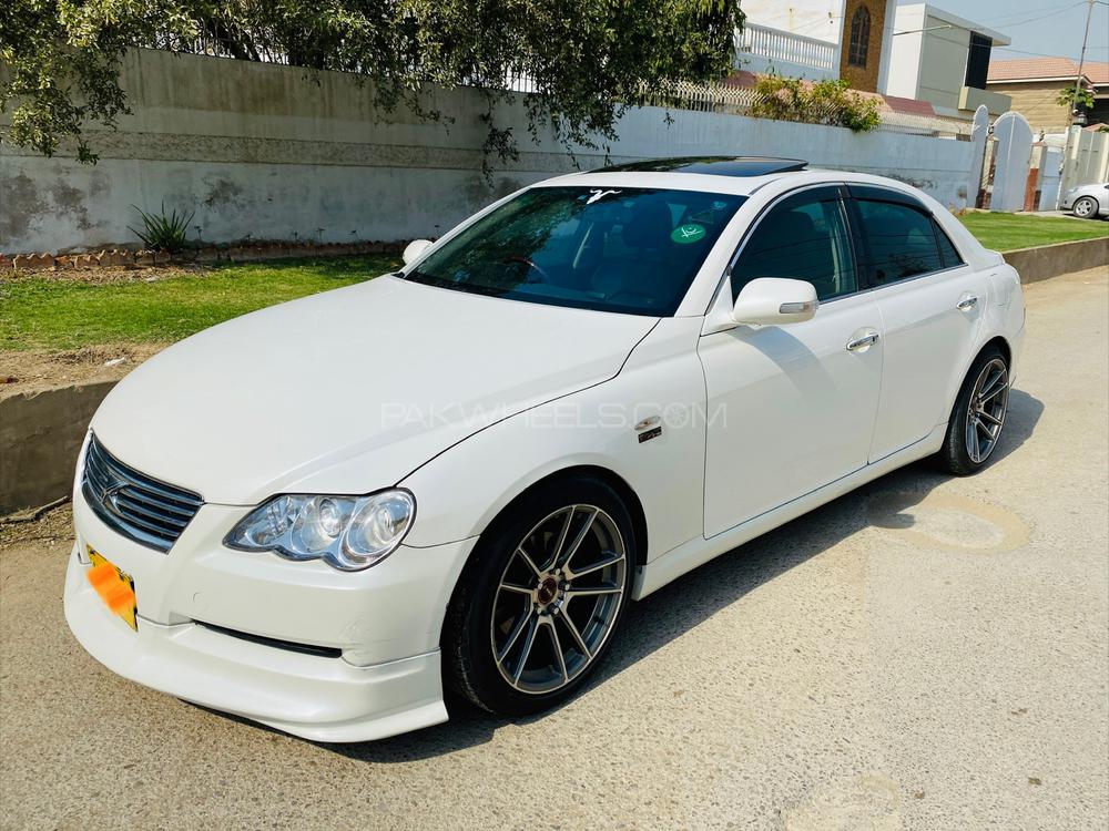 Toyota Mark X 2004 for Sale in Karachi Image-1