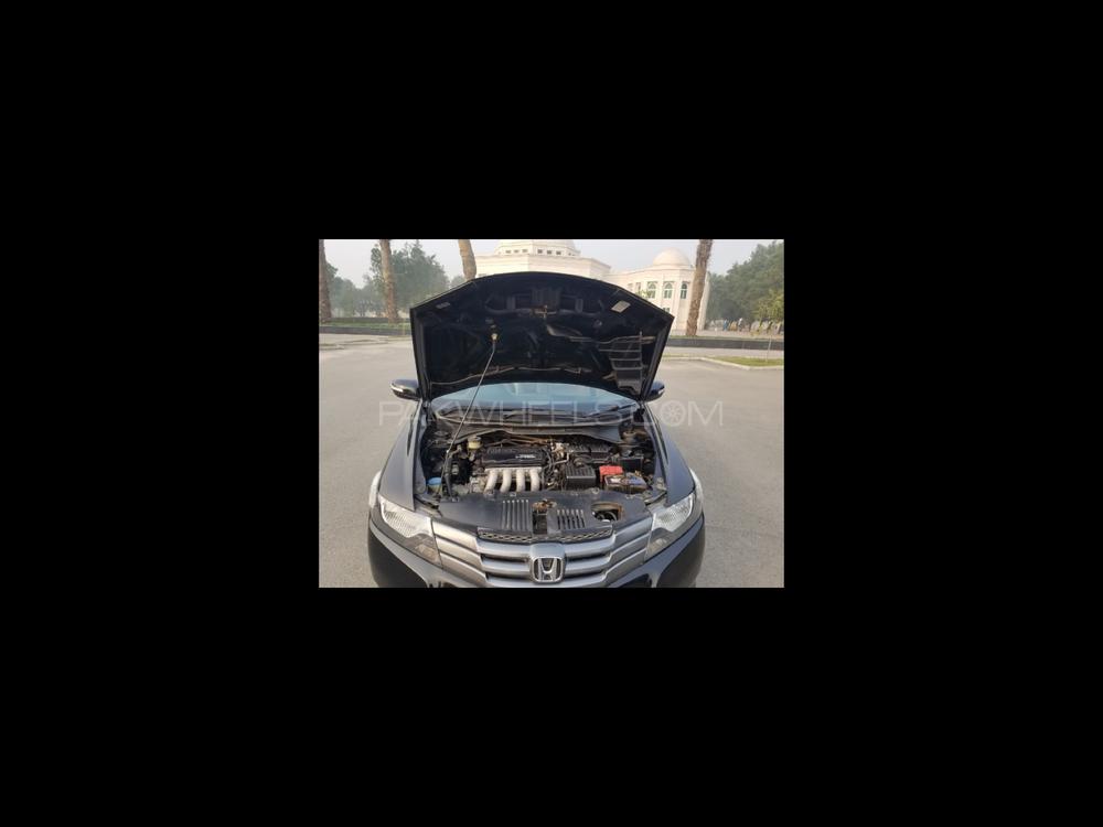 Honda City 2013 for Sale in Lahore Honda City 2013 for Sale in Lahore Image-5