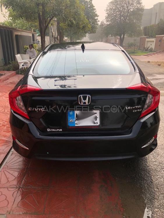 Honda Civic 2020 for Sale in Faisalabad Honda Civic 2020 for Sale in Faisalabad Image-5