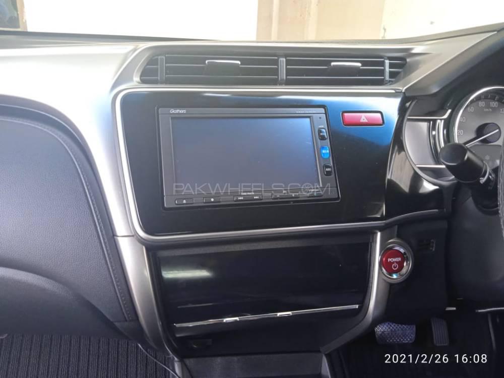 ہونڈا گریس ہائبرڈ 2015 for Sale in لاہور ہونڈا گریس ہائبرڈ 2015 for Sale in لاہور Image-15