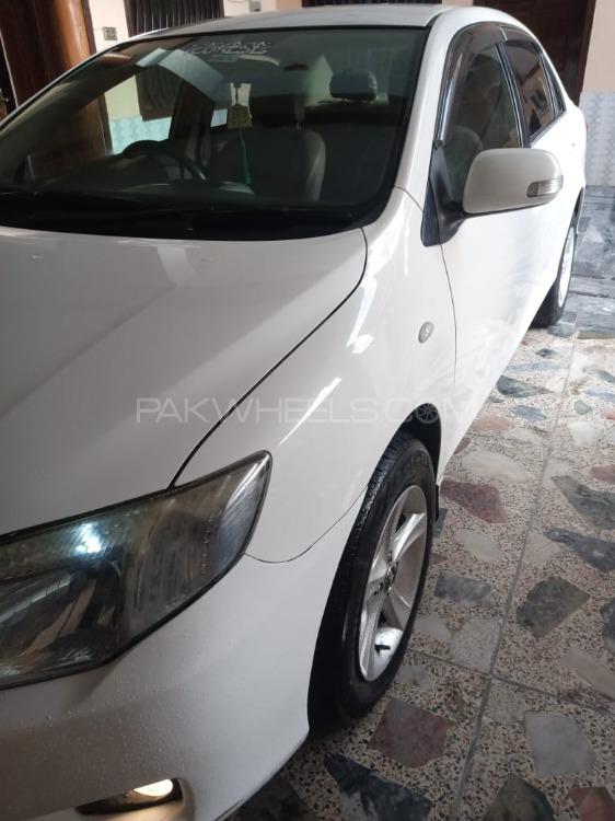 Toyota Corolla Axio 2007 for Sale in Mardan Toyota Corolla Axio 2007 for Sale in Mardan Image-5
