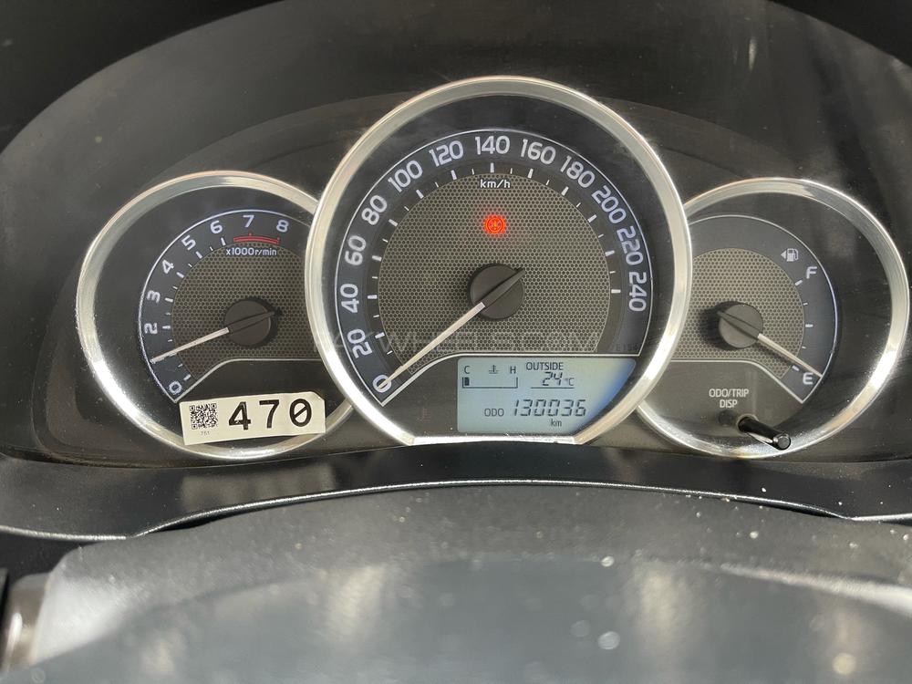 ٹویوٹا کرولا 2015 for Sale in گجرات ٹویوٹا کرولا 2015 for Sale in گجرات Image-9