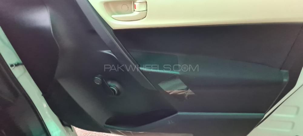 Toyota Corolla 2020 for Sale in Sialkot Toyota Corolla 2020 for Sale in Sialkot Image-18