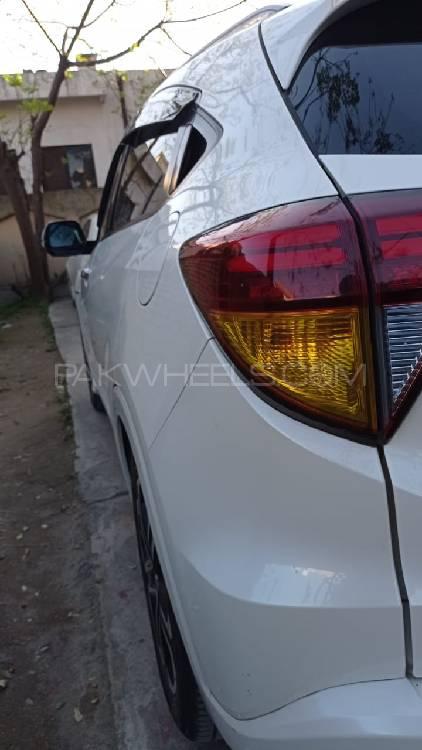 Honda Vezel 2015 for Sale in Islamabad Honda Vezel 2015 for Sale in Islamabad Image-5