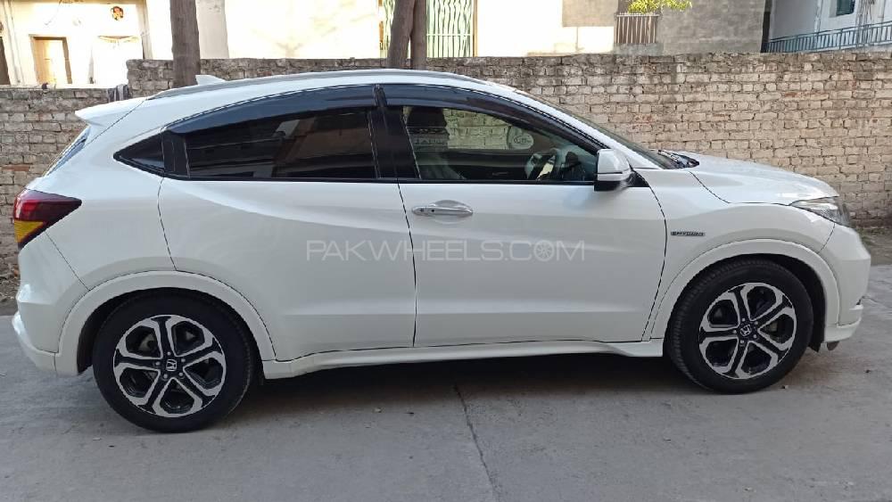 Honda Vezel 2015 for Sale in Islamabad Honda Vezel 2015 for Sale in Islamabad Image-2