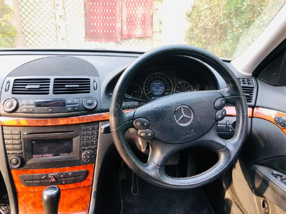 Mercedes Benz E Class 2008 for Sale in Islamabad Mercedes Benz E Class 2008 for Sale in Islamabad Image-11
