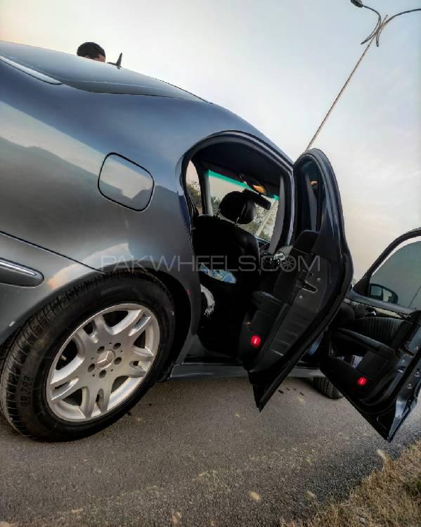 Mercedes Benz E Class 2003 for Sale in Islamabad Mercedes Benz E Class 2003 for Sale in Islamabad Image-5