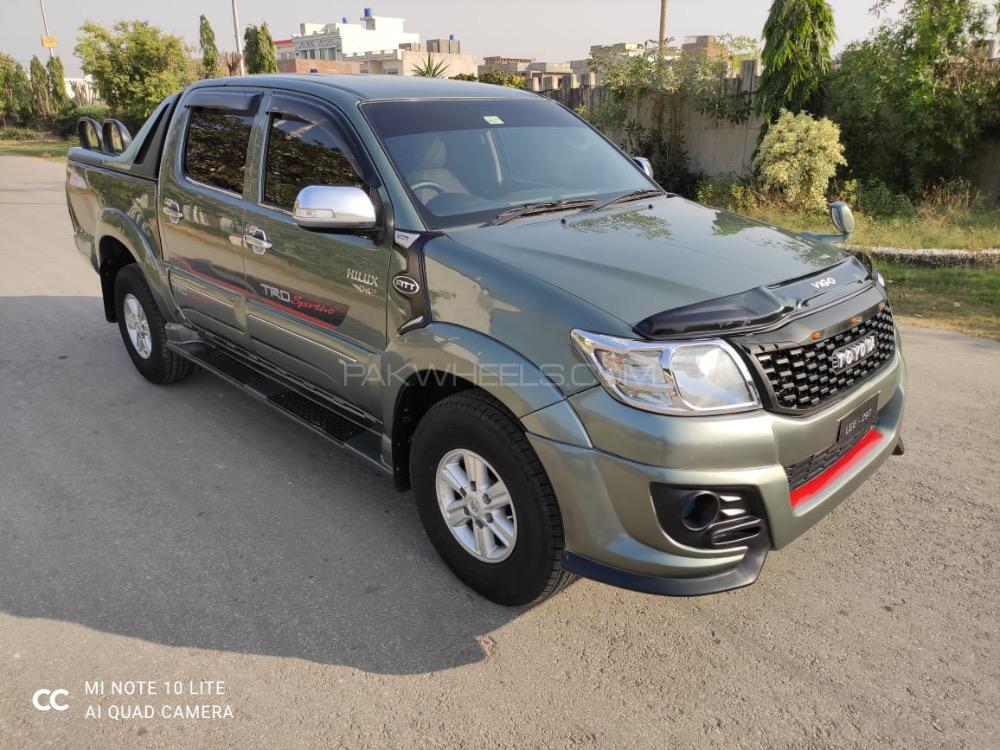 Toyota Hilux 2012 for Sale in Lala musa Toyota Hilux 2012 for Sale in Lala musa Image-12