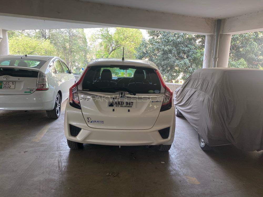 Honda Fit 2014 for Sale in Lahore Honda Fit 2014 for Sale in Lahore Image-19