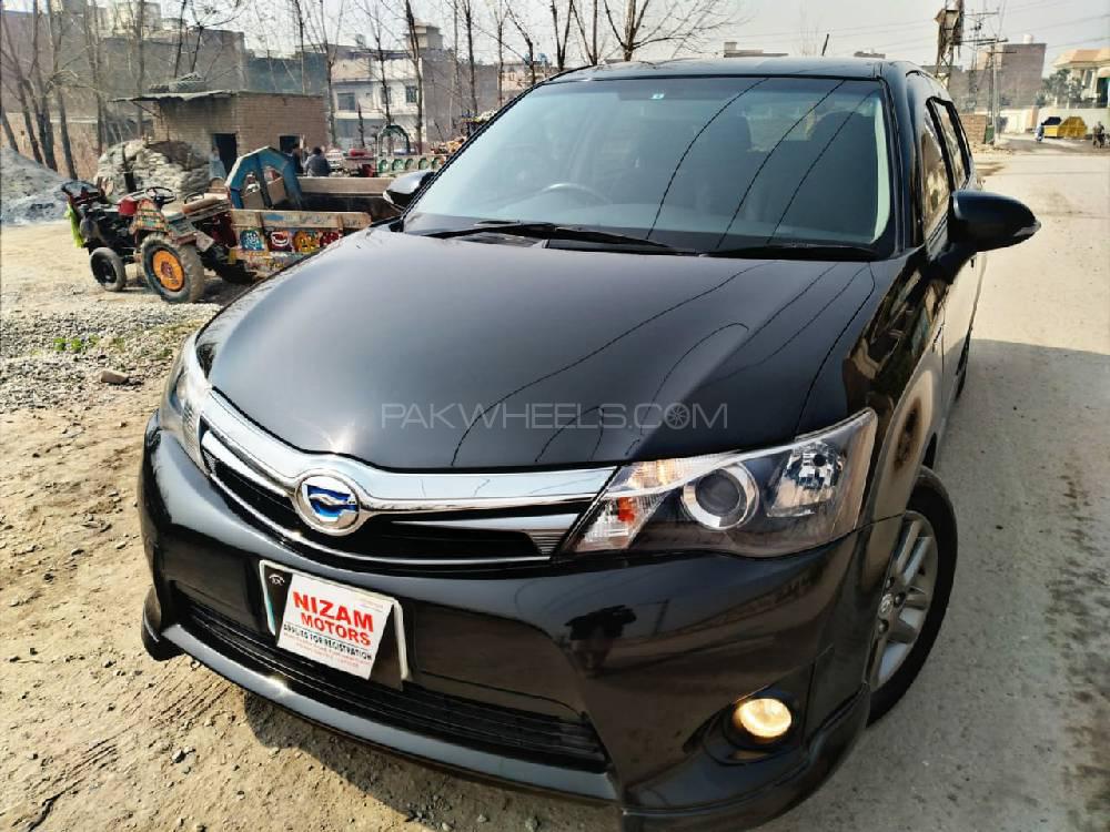 Toyota Corolla Fielder 2015 for Sale in Peshawar Image-1