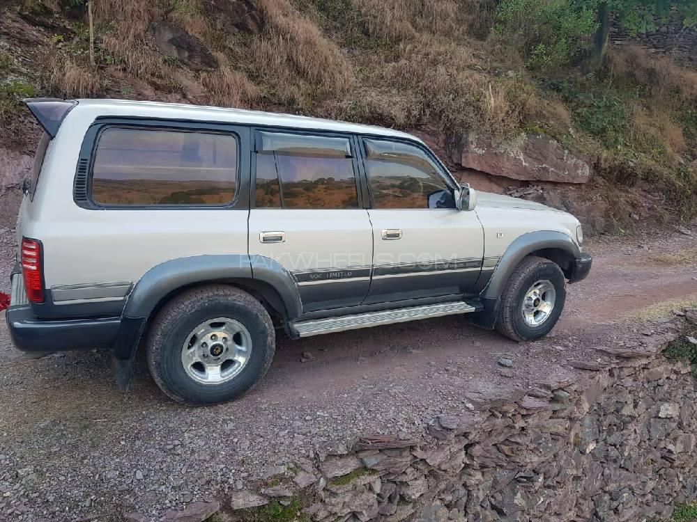ٹویوٹا لینڈ کروزر 1993 for Sale in اسلام آباد ٹویوٹا لینڈ کروزر 1993 for Sale in اسلام آباد Image-8