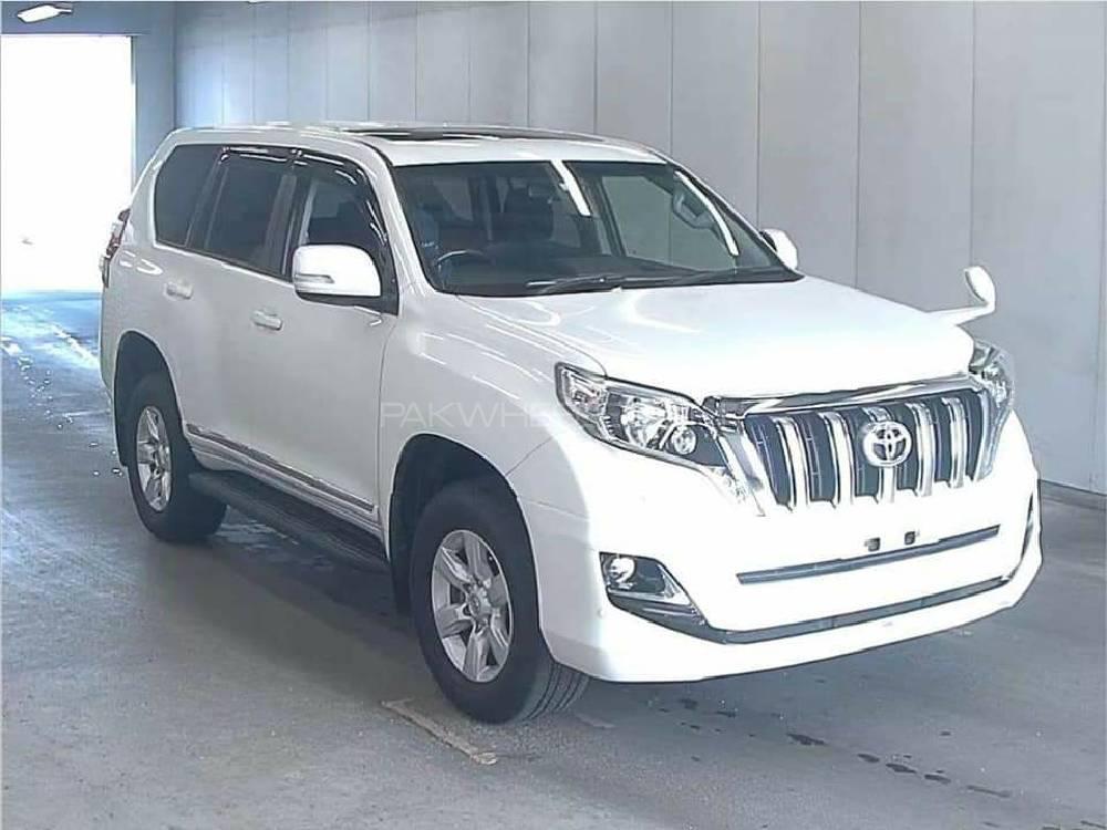 Toyota Prado 2016 for Sale in Lahore Image-1