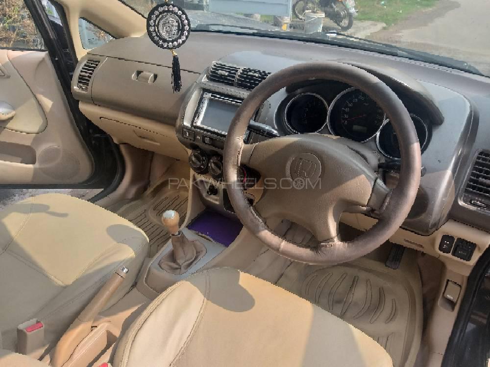 Honda City 2004 for Sale in Lahore Honda City 2004 for Sale in Lahore Image-5
