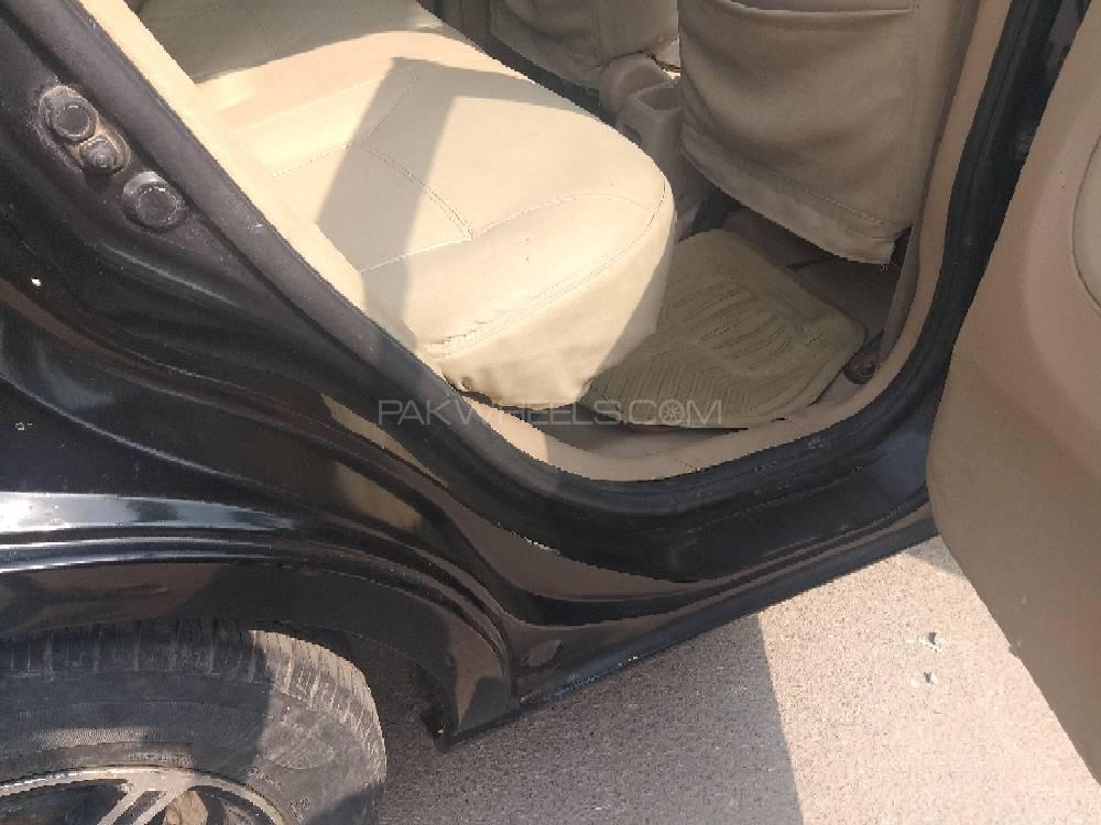 Honda City 2004 for Sale in Lahore Honda City 2004 for Sale in Lahore Image-7