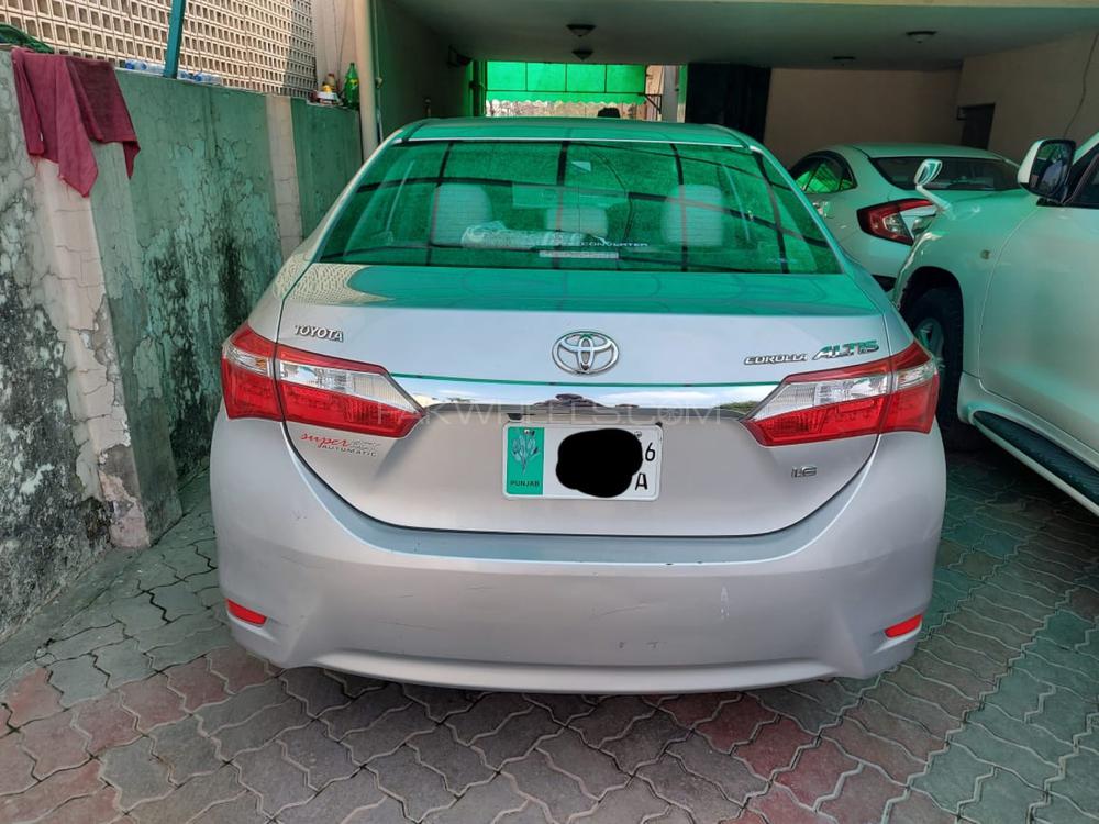 Toyota Corolla 2016 for Sale in Lahore Image-1