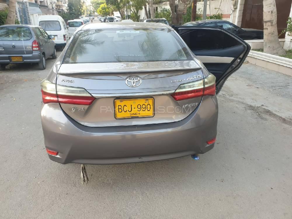 Toyota Corolla 2014 for Sale in Karachi Toyota Corolla 2014 for Sale in Karachi Image-12