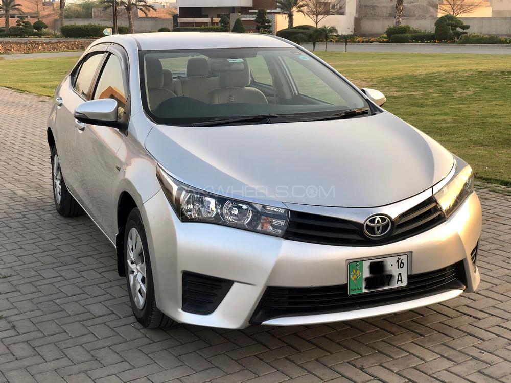 Toyota Corolla 2016 for Sale in Faisalabad Image-1