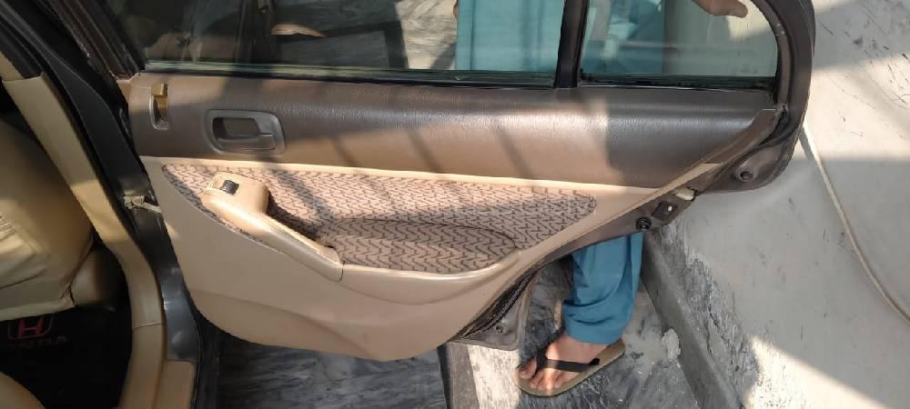 Honda Civic 2004 for Sale in Lahore Honda Civic 2004 for Sale in Lahore Image-3