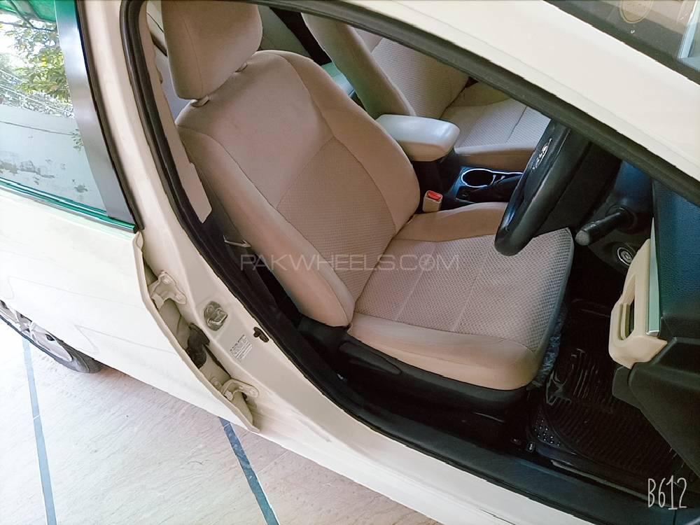 Toyota Corolla 2016 for Sale in Karachi Toyota Corolla 2016 for Sale in Karachi Image-6