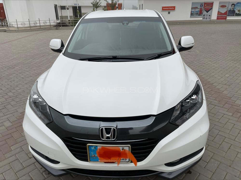 Honda Vezel 2015 for Sale in Gujranwala Image-1