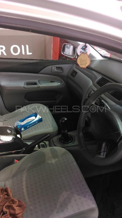 Mitsubishi Lancer 2005 for Sale in Lahore Mitsubishi Lancer 2005 for Sale in Lahore Image-2
