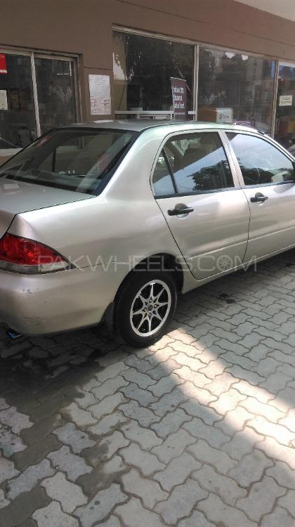 Mitsubishi Lancer 2005 for Sale in Lahore Mitsubishi Lancer 2005 for Sale in Lahore Image-8