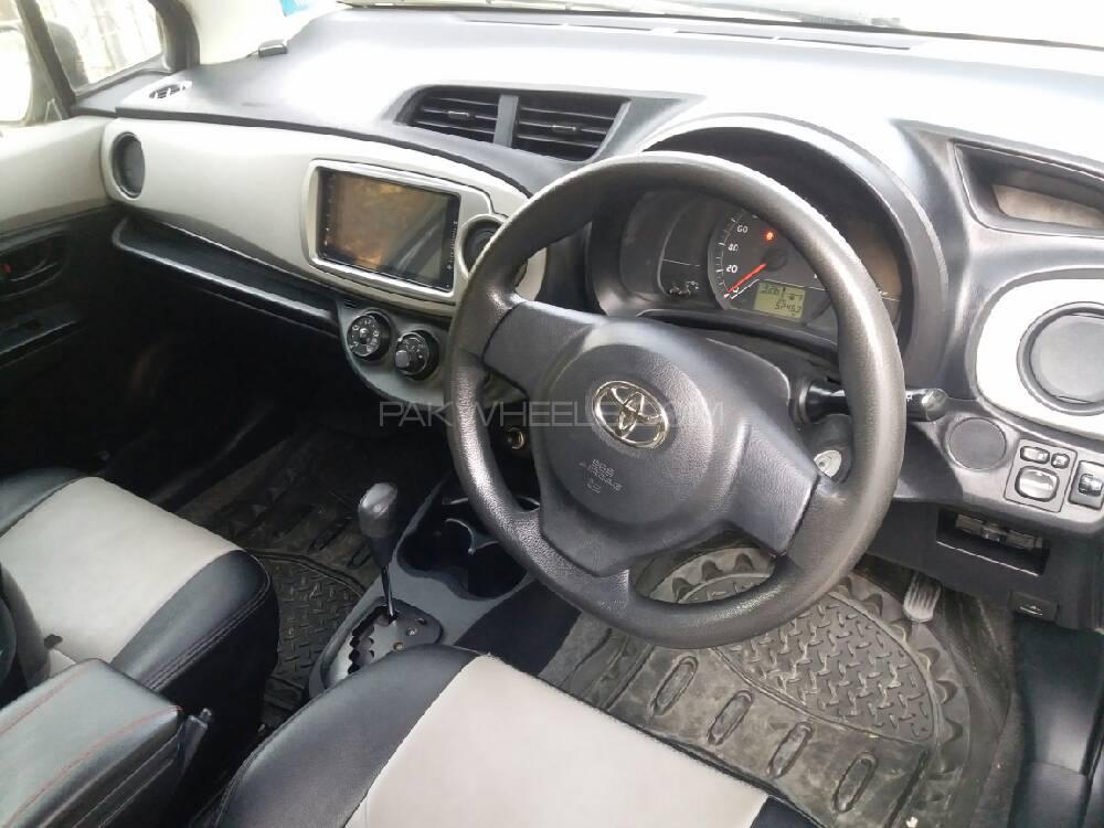 Toyota Vitz 2011 for Sale in Lahore Toyota Vitz 2011 for Sale in Lahore Image-6