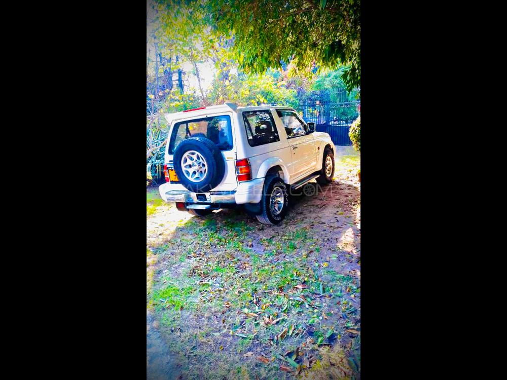 Mitsubishi Pajero 1995 for Sale in Islamabad Mitsubishi Pajero 1995 for Sale in Islamabad Image-4