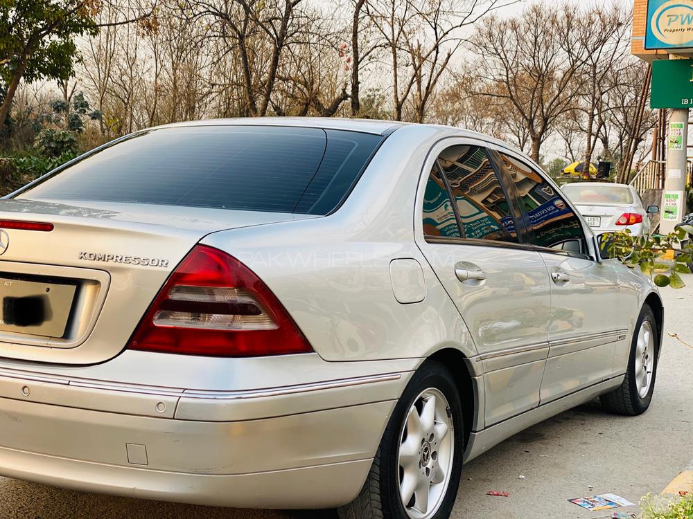 Mercedes Benz C Class 2002 for Sale in Islamabad Mercedes Benz C Class 2002 for Sale in Islamabad Image-6