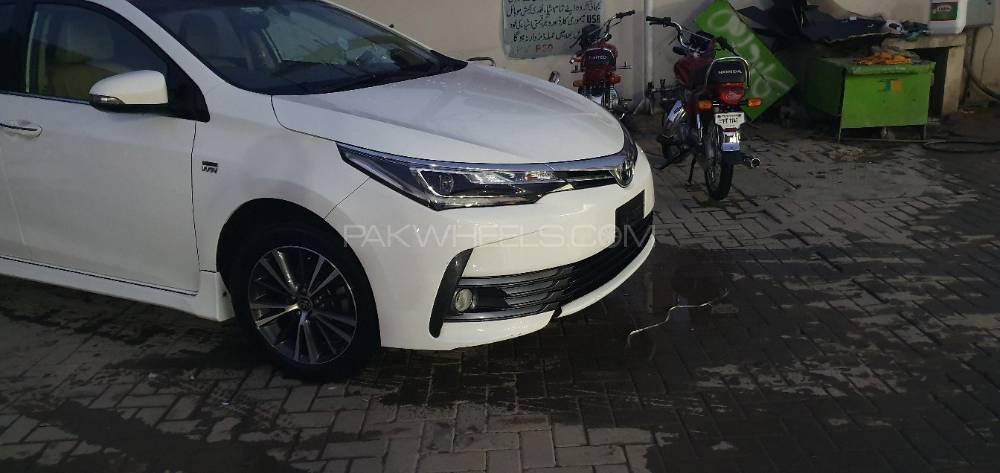 Toyota Corolla 2018 for Sale in Peshawar Toyota Corolla 2018 for Sale in Peshawar Image-2
