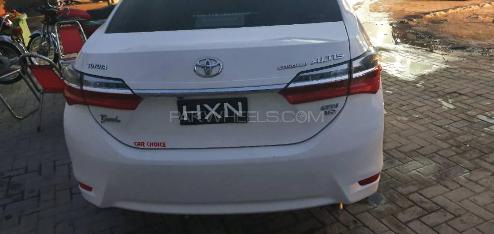 Toyota Corolla 2018 for Sale in Peshawar Toyota Corolla 2018 for Sale in Peshawar Image-6