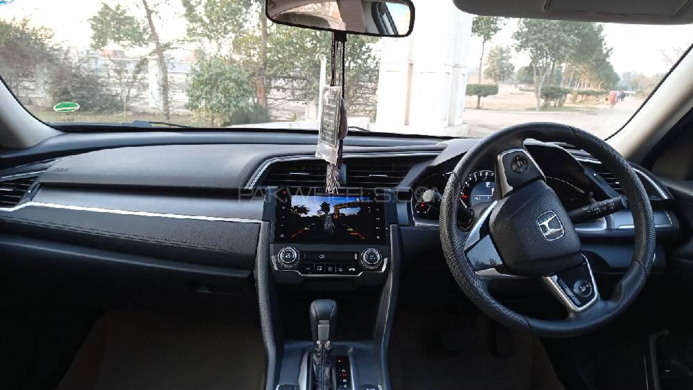 Honda Civic 2018 for Sale in Sahiwal Honda Civic 2018 for Sale in Sahiwal Image-8