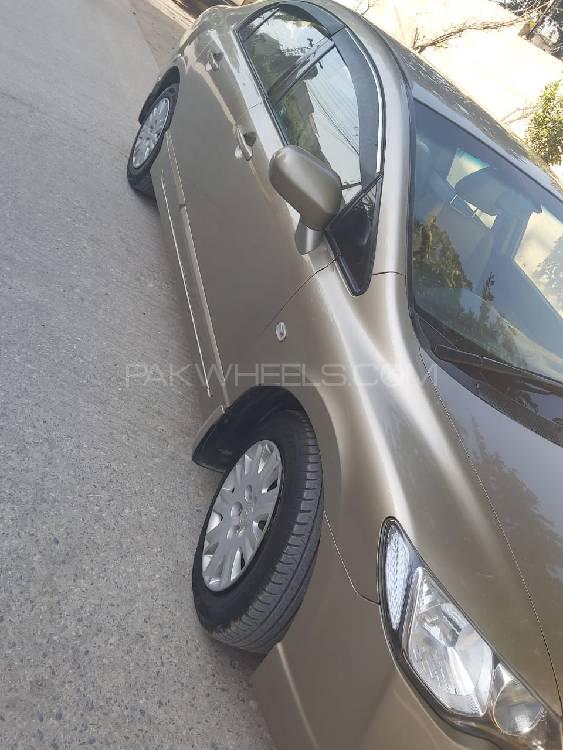 Honda Civic 2010 for Sale in Rawalpindi Honda Civic 2010 for Sale in Rawalpindi Image-4